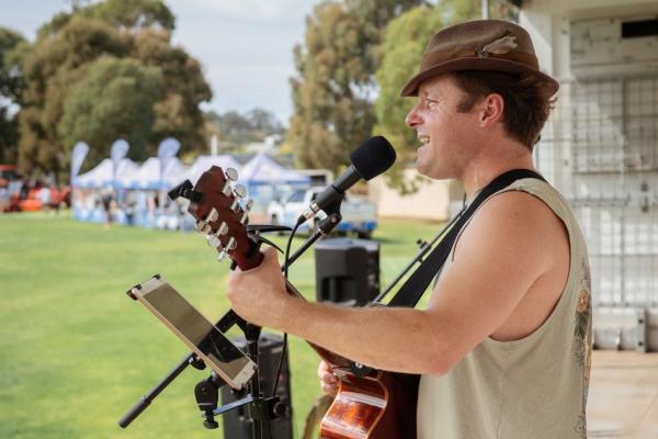 Live Music with Scott Pearce